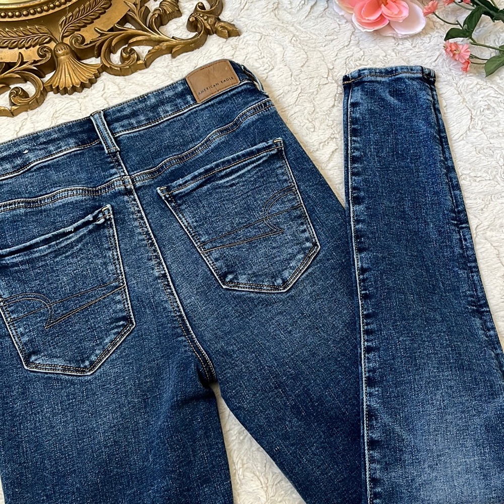 American Eagle Hi Rise Jeggings size 4 Super Stretch